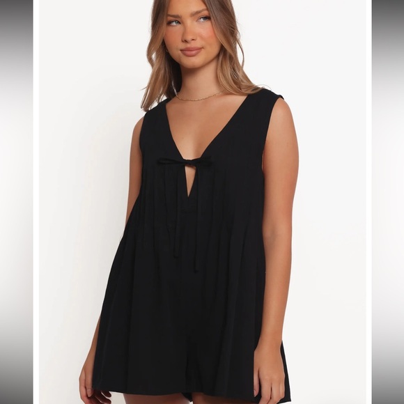 Petal & Pup Sleeveless Cotton Tie Front Romper - Picture 1 of 10